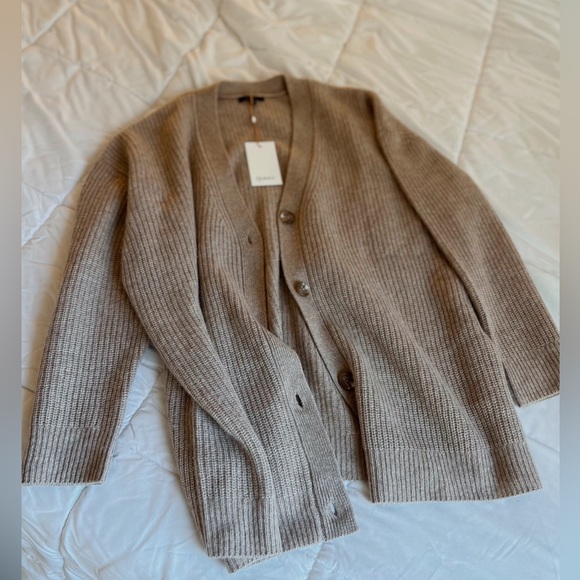 Quince Mongolian cashmere cardigan sz m - Picture 2 of 7